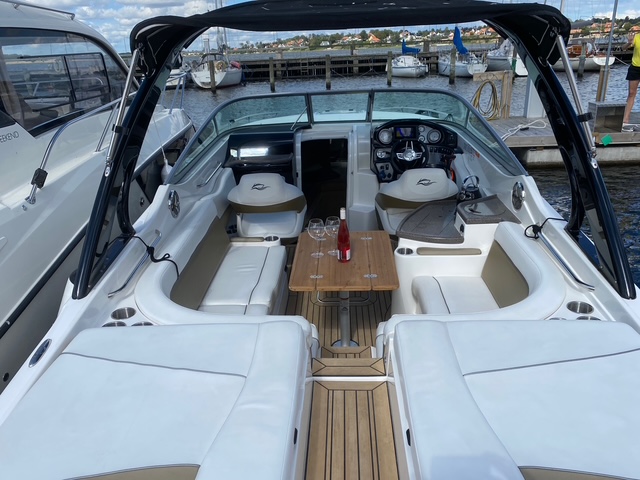Rinker 276CC
